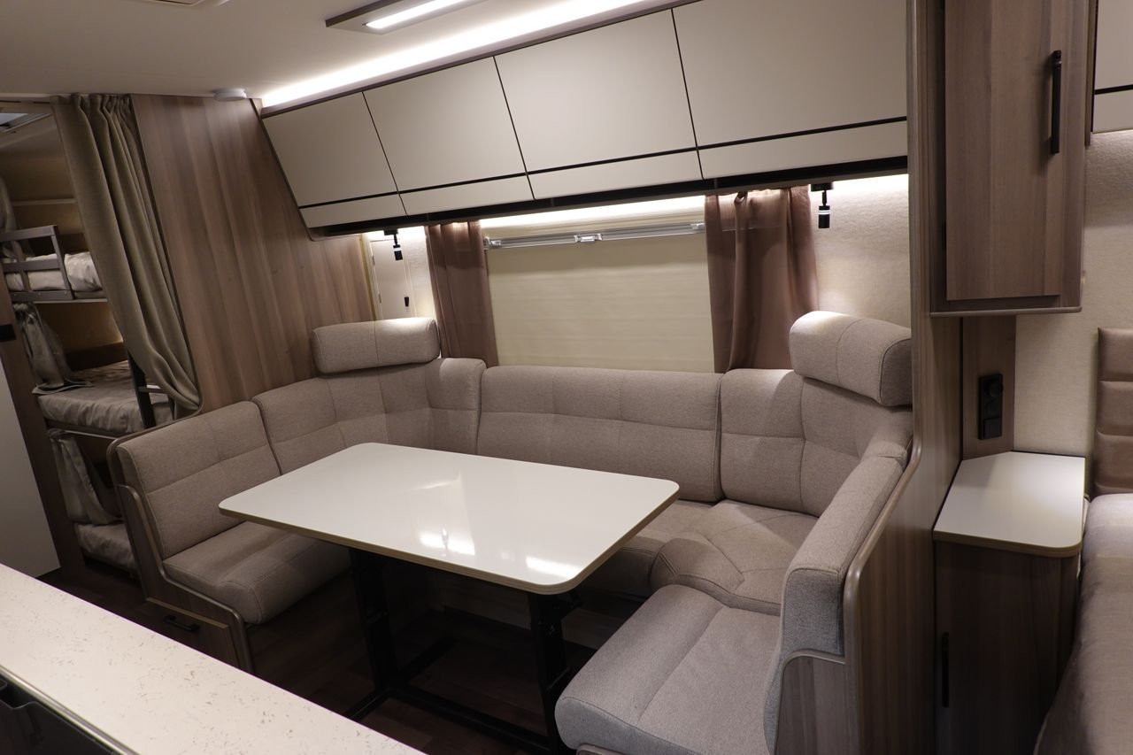 797c5bed-b7ac-44f3-98ef-73d921f9b8ee.jpg