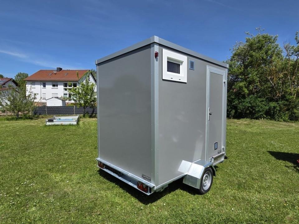 Badezimmerwagen-Bad-Anhanger-Sanitar-Anhanger-WC-Dusche-Allemagne_44171_1862526599588.jpg