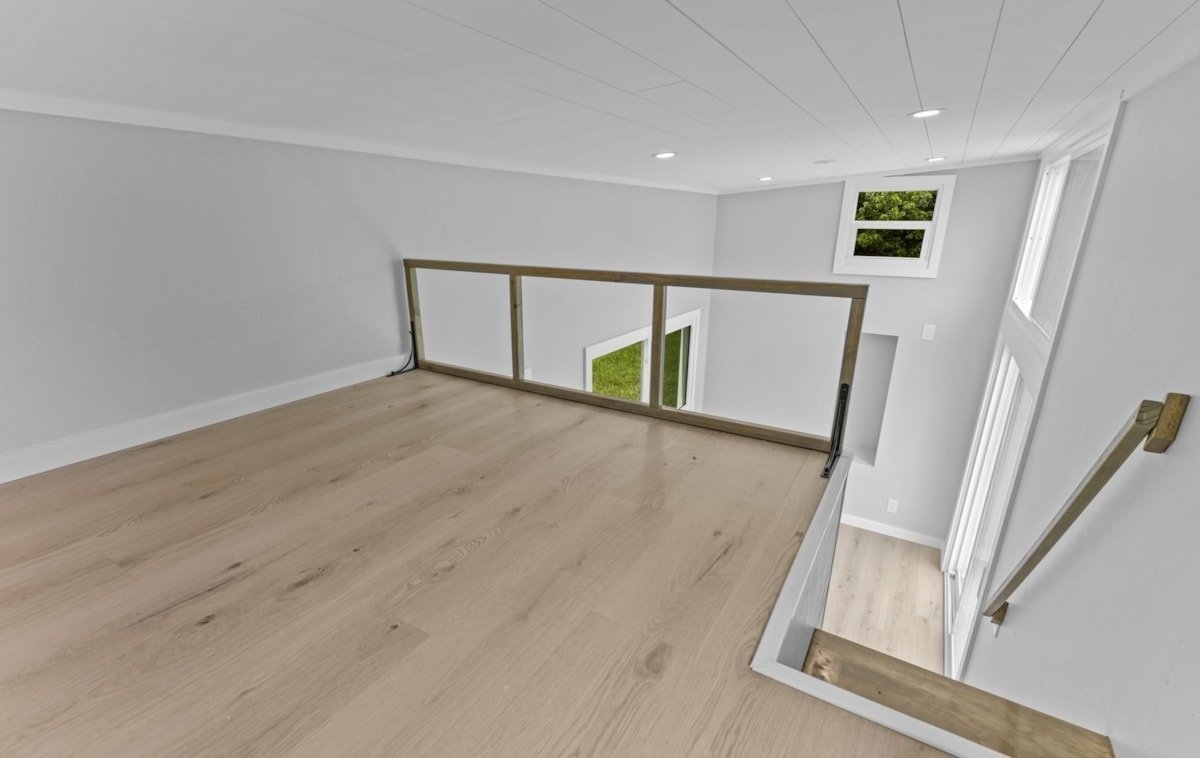modern-cottage-tiny-home-UAFNXGKGRV-13-1.jpg