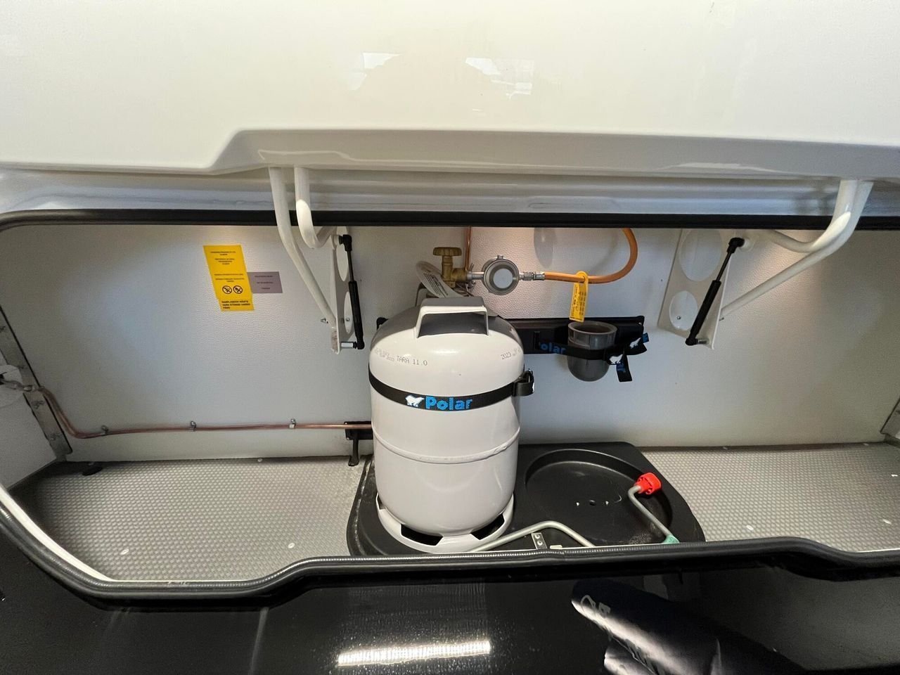 Caravane Polar 680 BSA BLACKLINE – Image 11