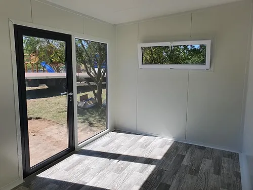 Conteneur mobile – Tiny House avec deux chambres (32 m²) – Image 9