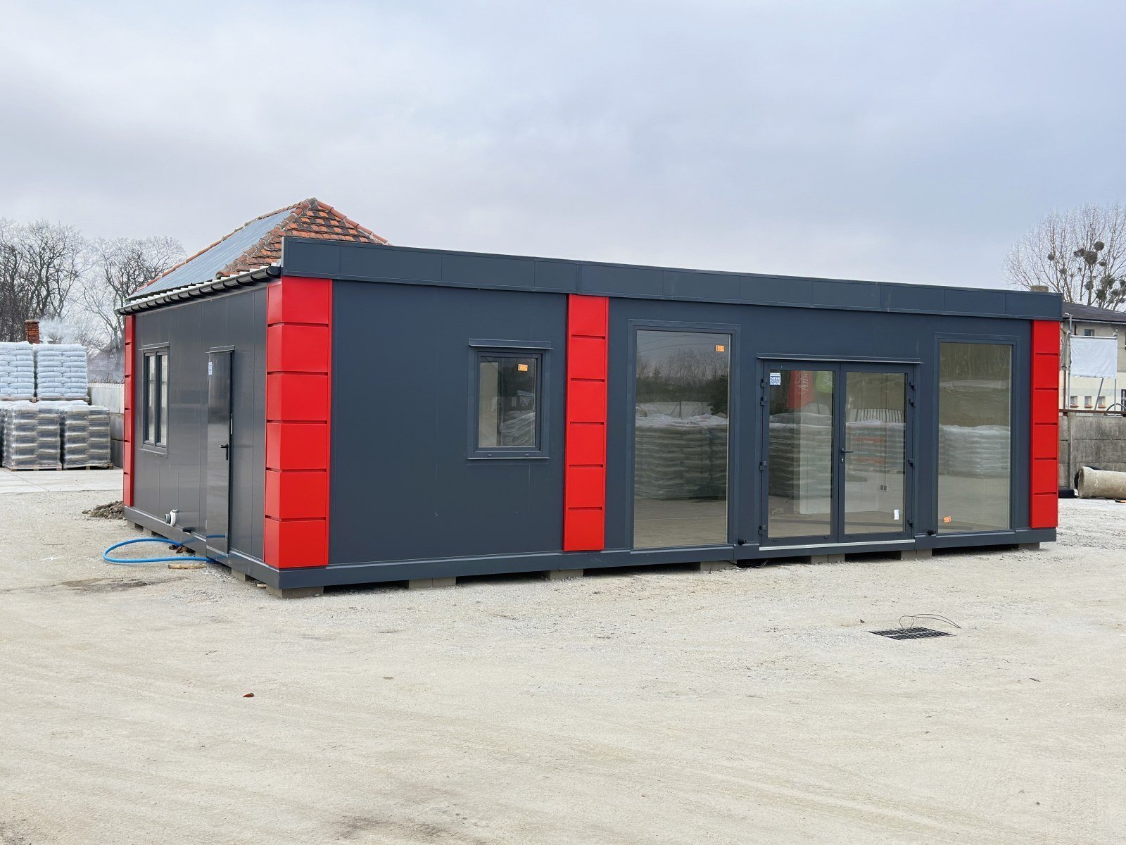 Conteneur Modulaire en panneaux sandwich – bureaux, commerces/logements, 6 pièces – 63 m² – Image 9