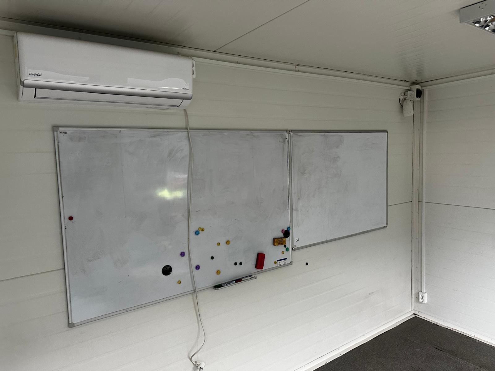 CONTENEUR COMMERCIAL 3×6 ESPACE OUVERT AVEC CLIMATISATION – Image 4