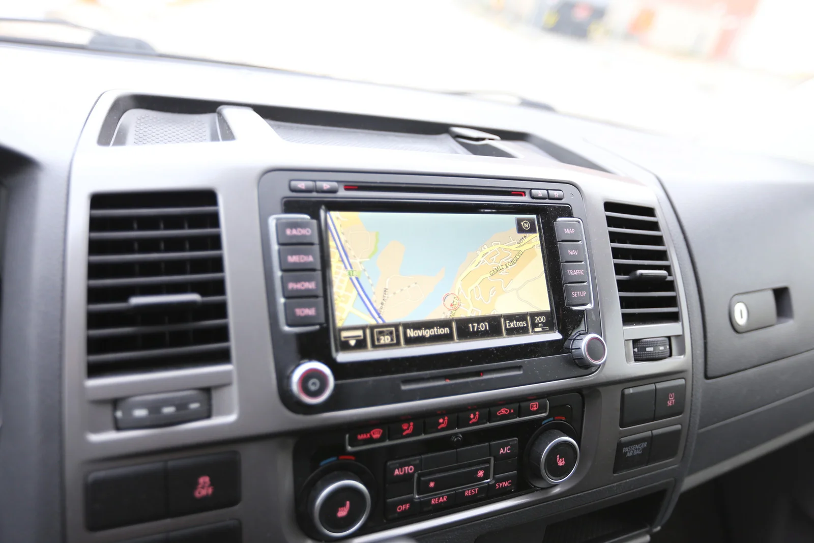 VW California BEACH EDITION 2015 180 CV 2.0 TDI – Image 4
