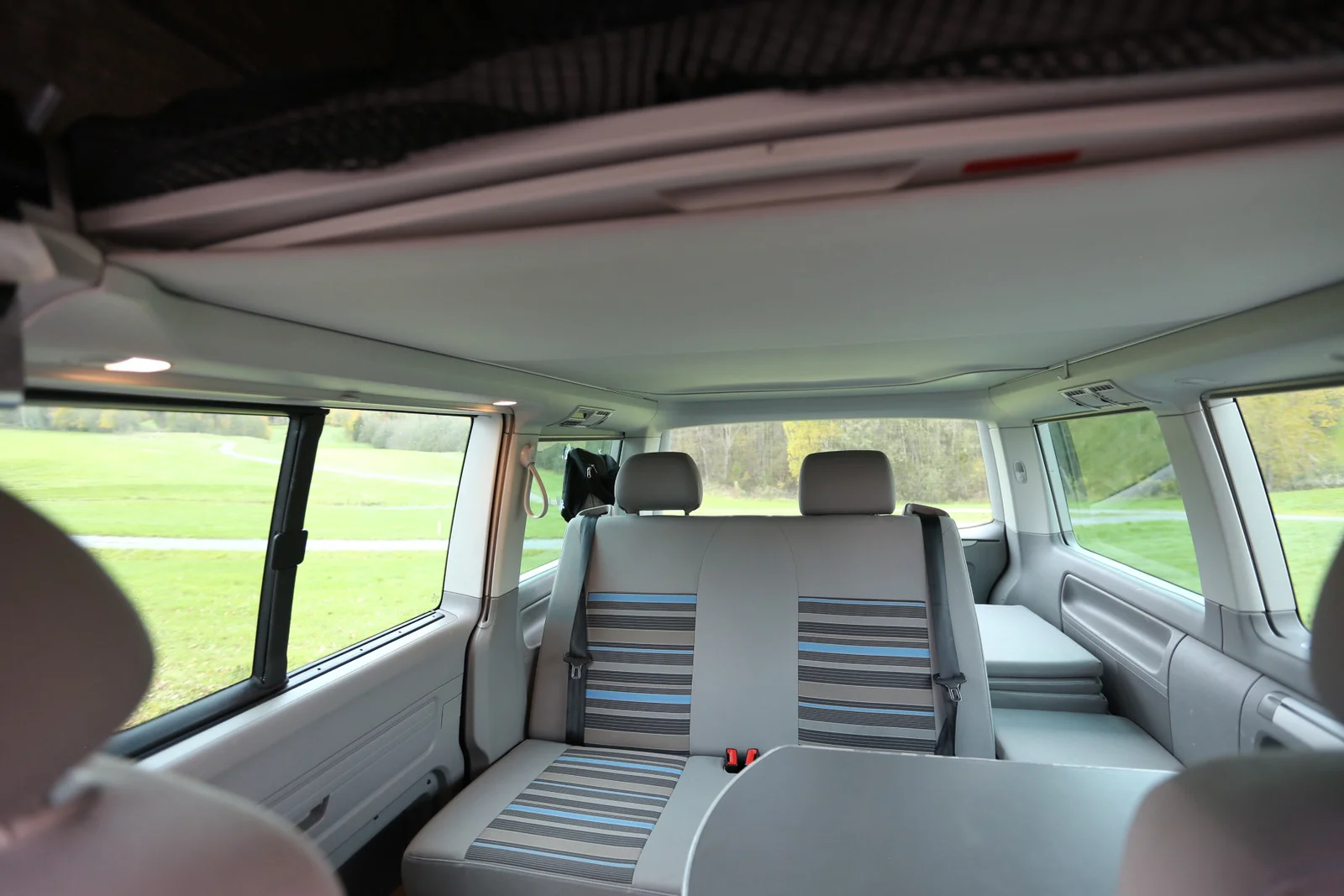 VW California BEACH EDITION 2015 180 CV 2.0 TDI – Image 18